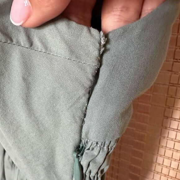 TOVE Iona Midi Dress - Picture 8 of 8